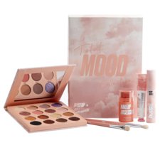 Makeup Set MAKEUP OBSESSION Total Mood Collection